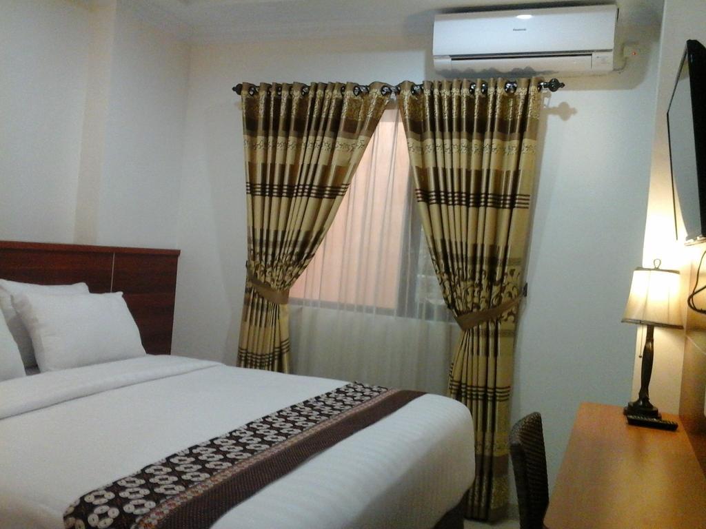 Maranatha Grand Hotel Yogyakarta Chambre photo