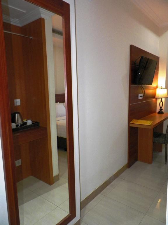 Maranatha Grand Hotel Yogyakarta Chambre photo
