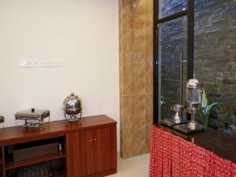 Maranatha Grand Hotel Yogyakarta Extérieur photo